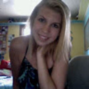 Meet your Posher, Hayley